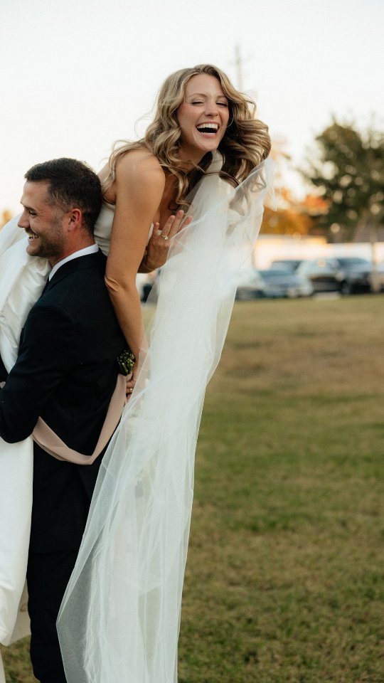 Real wedding — Couple Portraits